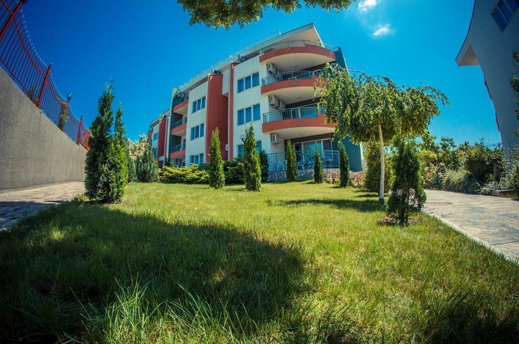 Gt Green Fort Beach Apartments サニービーチ エクステリア 写真