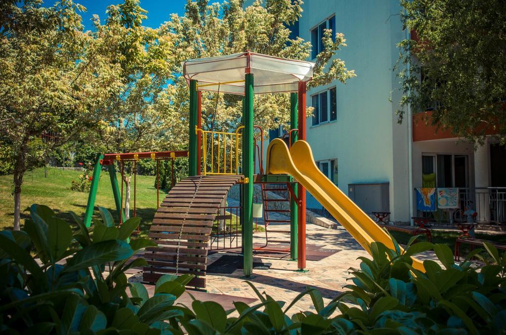 Gt Green Fort Beach Apartments サニービーチ エクステリア 写真