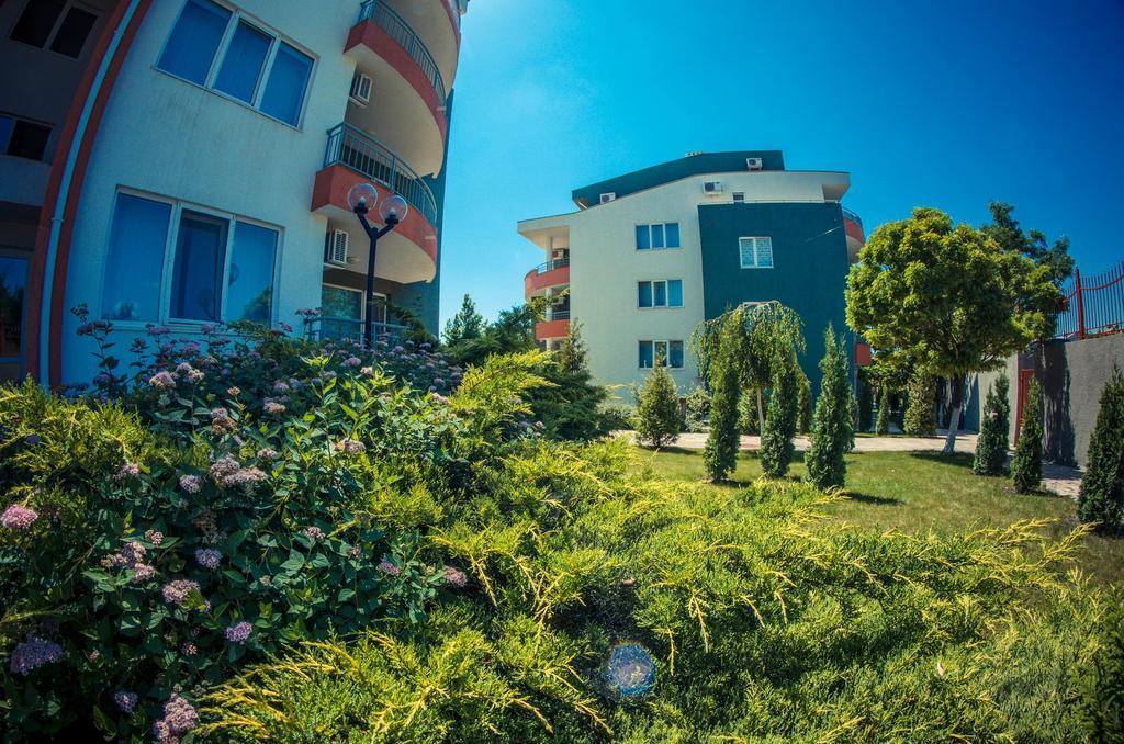 Gt Green Fort Beach Apartments サニービーチ エクステリア 写真
