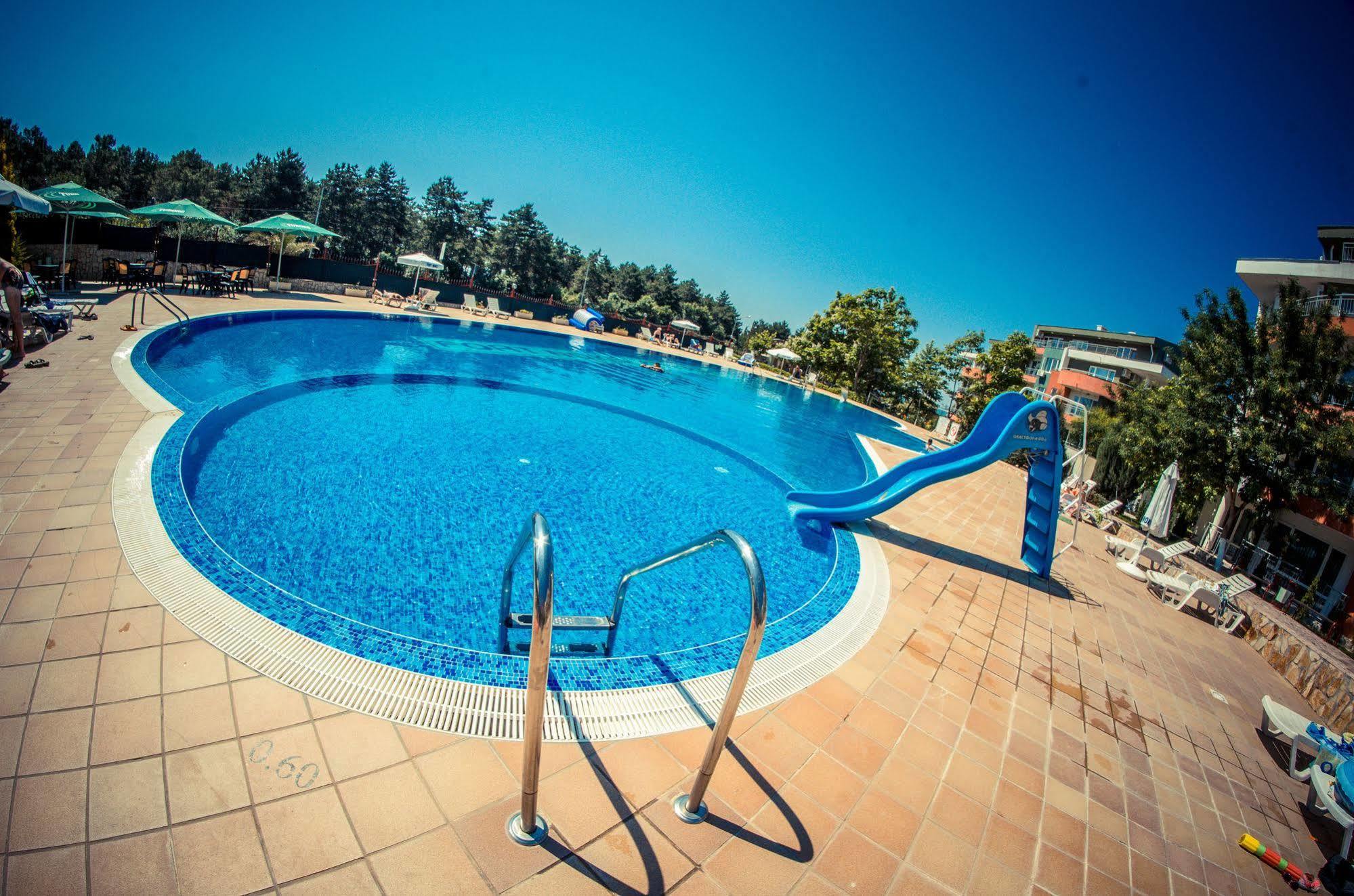 Gt Green Fort Beach Apartments サニービーチ エクステリア 写真