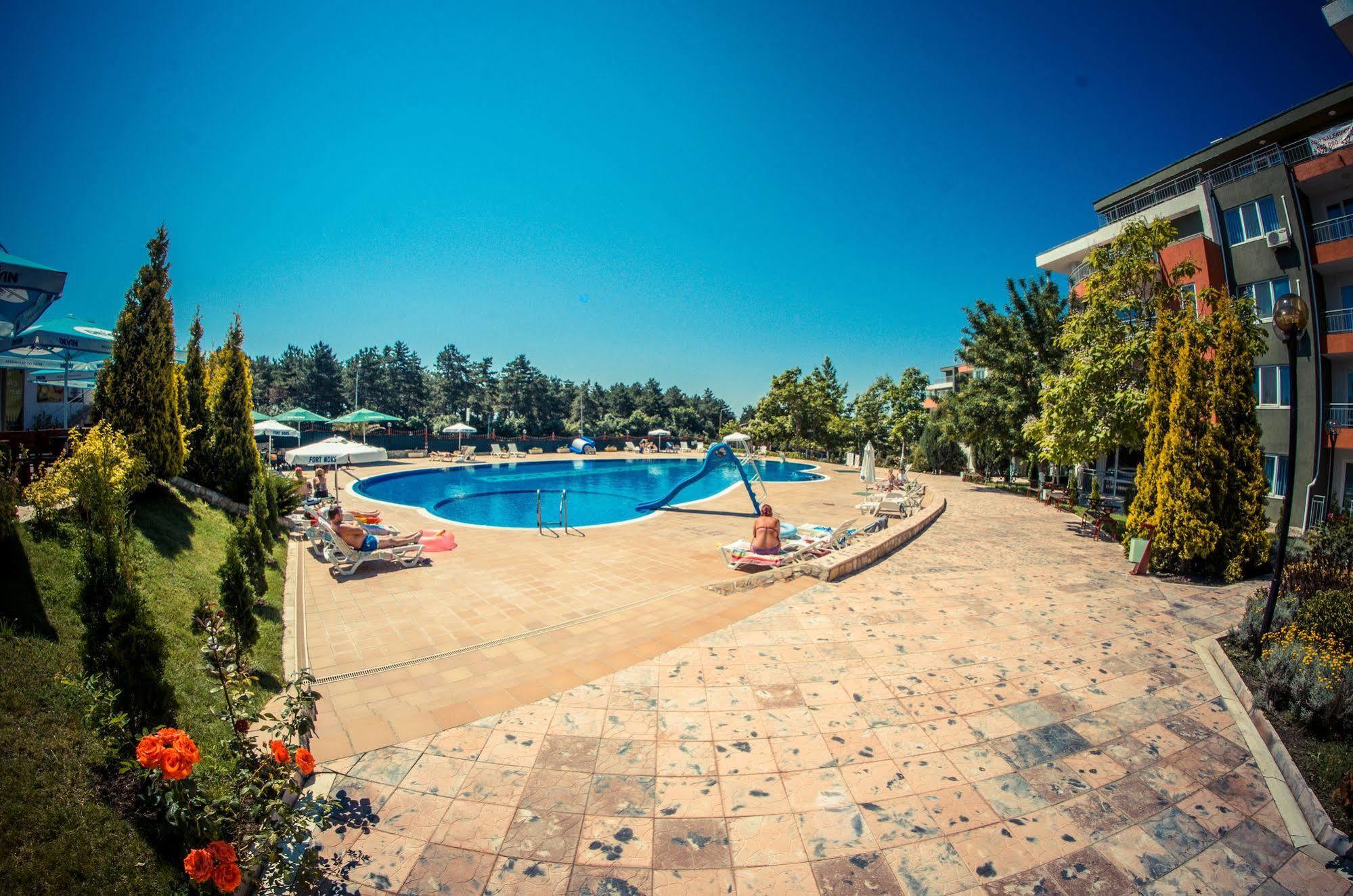 Gt Green Fort Beach Apartments サニービーチ エクステリア 写真
