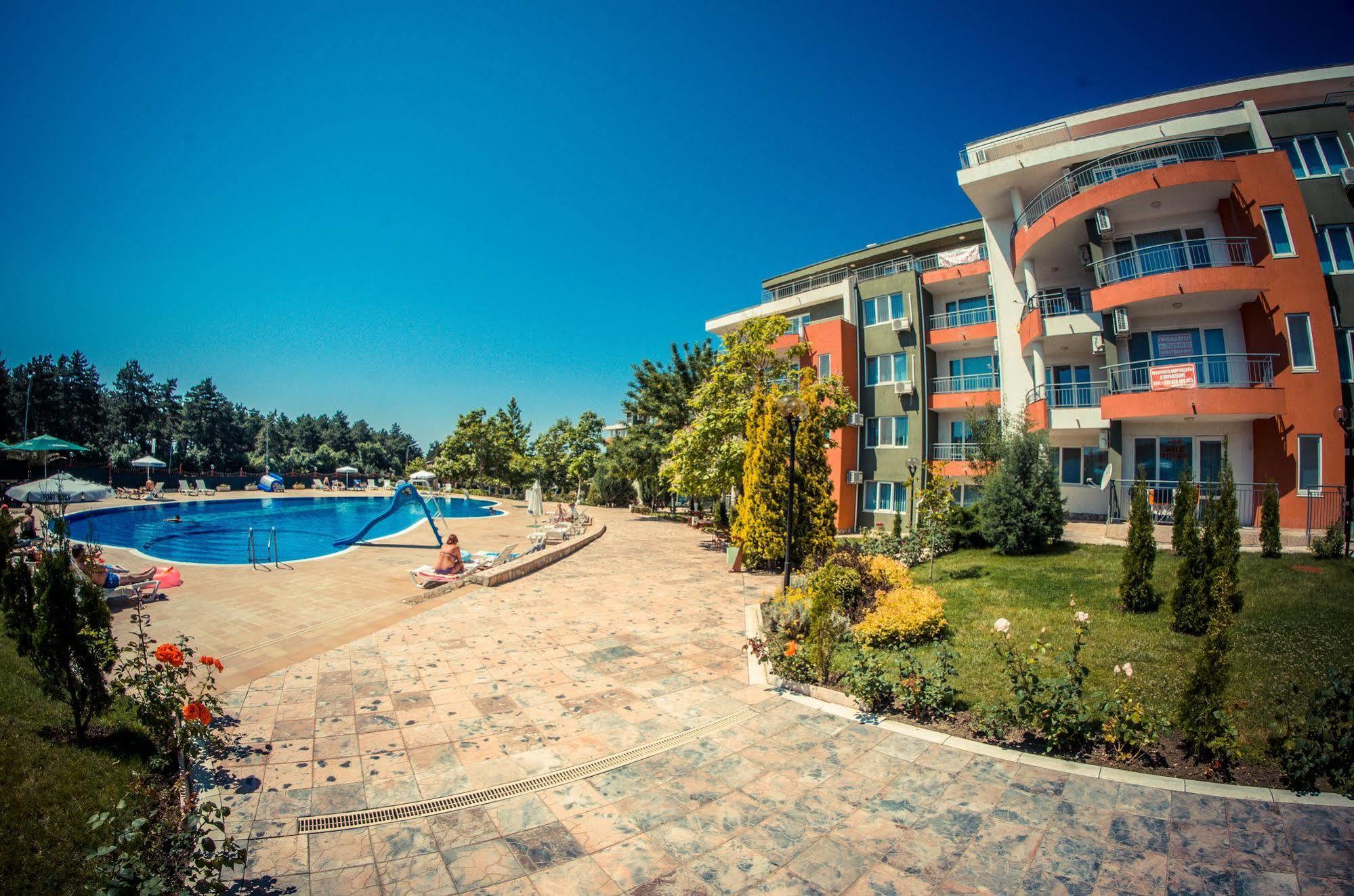 Gt Green Fort Beach Apartments サニービーチ エクステリア 写真